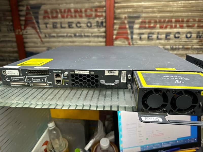 Cisco 3750E-48PS Gigabit POE Switch 1