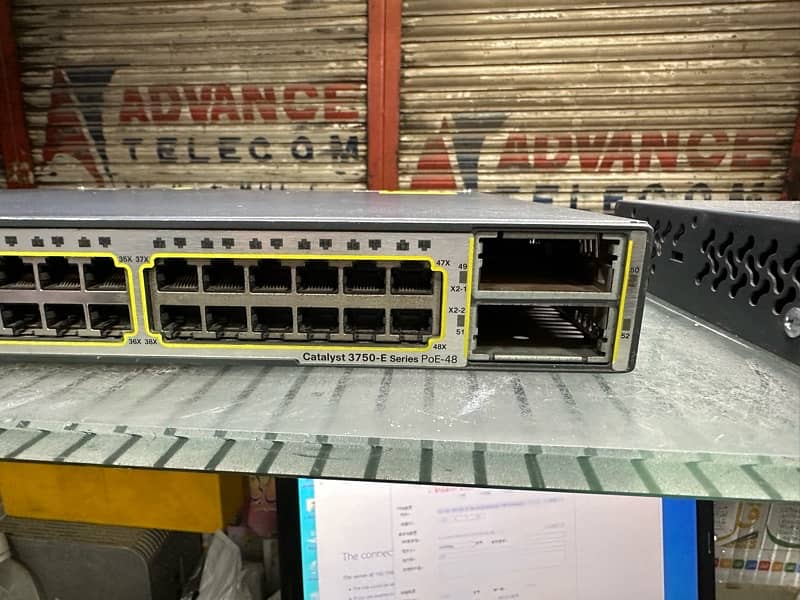 Cisco 3750E-48PS Gigabit POE Switch 2