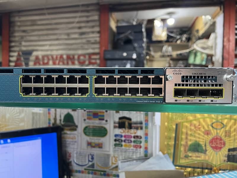 Cisco 3560X-24PS Gigabit POE Switch 5