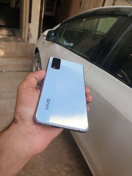 Vivo Y20 4/64 10/10 With Complete box 1