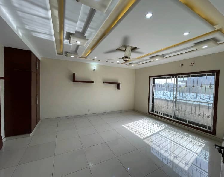 Gorgeous 1 Kanal House For sale Available In Citi Housing Society 23