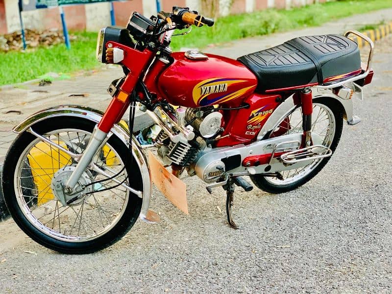 Yamaha 100 full Jenione condition 0