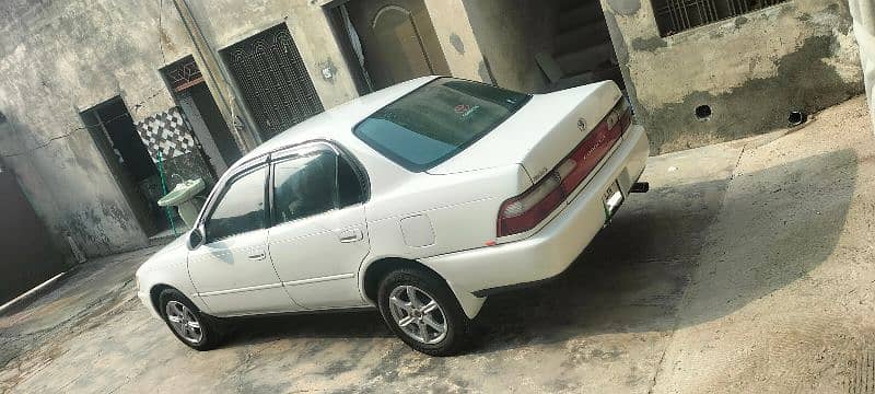 Toyota Corolla 2.0 D 1999 4