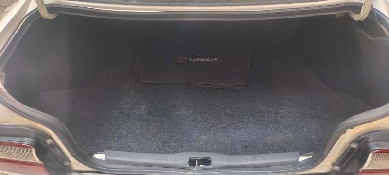 Toyota Corolla 2.0 D 1999 15