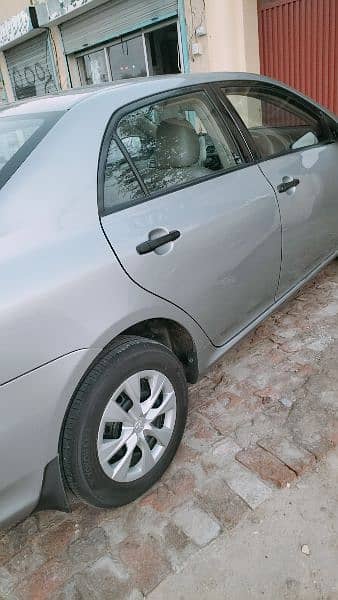 Toyota Corolla GLI 2012 16