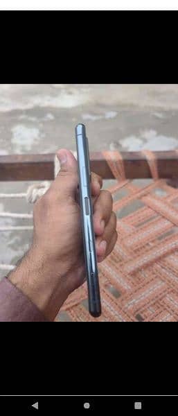 SONY EXPERIA 5 MARK 3 4