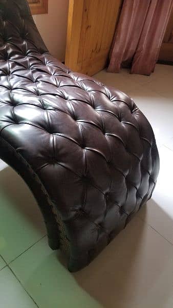 Unique S Shaped Relax Sofa 0