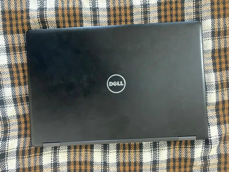 Dell laptop i5 7th gen full screen 1