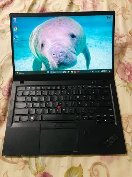 Lenovo x1 carbon i7 8th gen 0