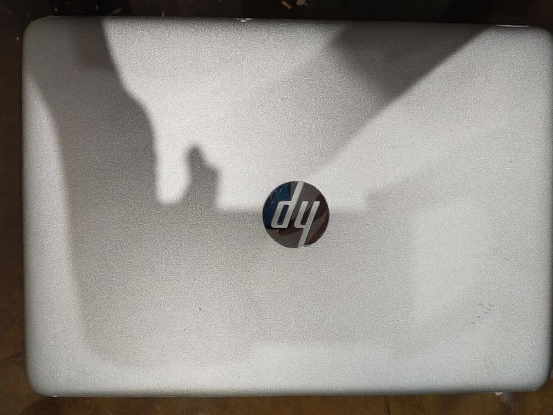 HP elitebook 745 G4 1