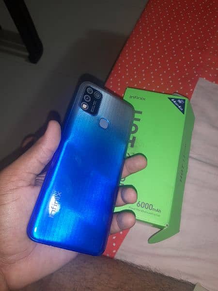 infinix hot 11 play 4-64 with box pta approved 4