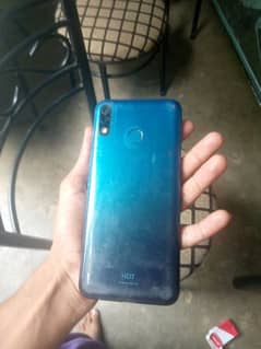 Infinix hot 8 lite