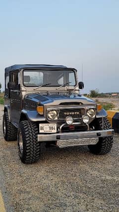 Toyota Land Cruiser 1983 jeep