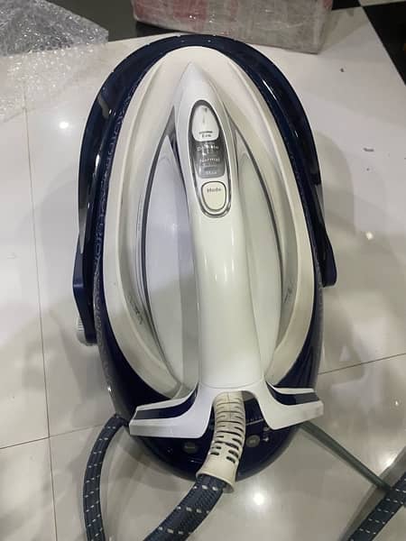 Steam Iron / Steamer 5