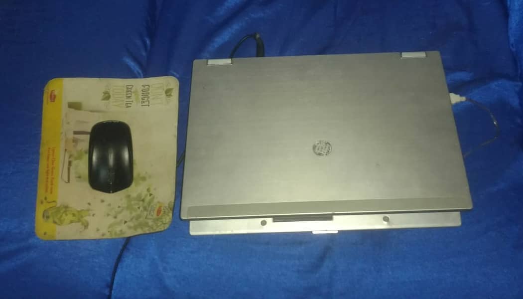 HP Elitebook 8440P 1