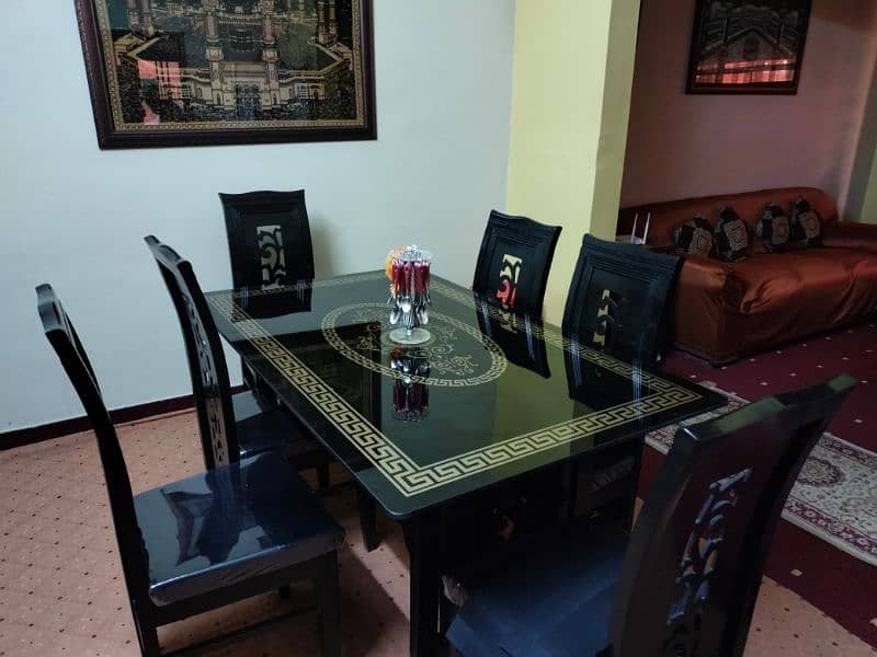 6 seater dinning table 2