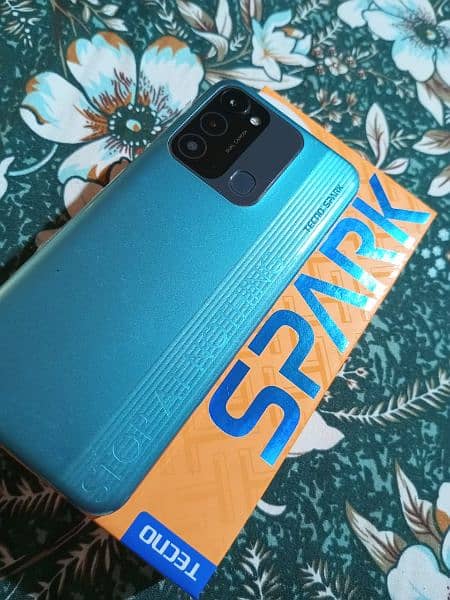 Tecno Spark 8c 6