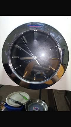 Antique clock 0