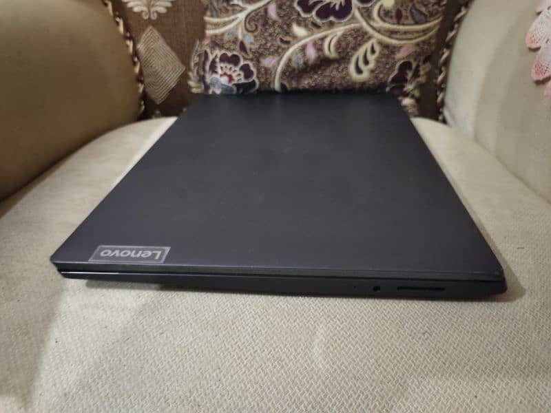 Lenovo IDEAPAD S145 1