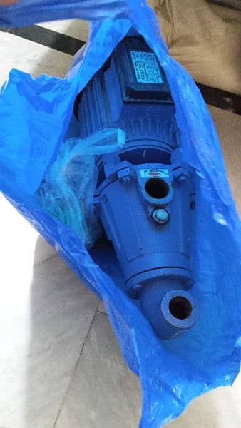 Worm Jet Pump Almost New 3