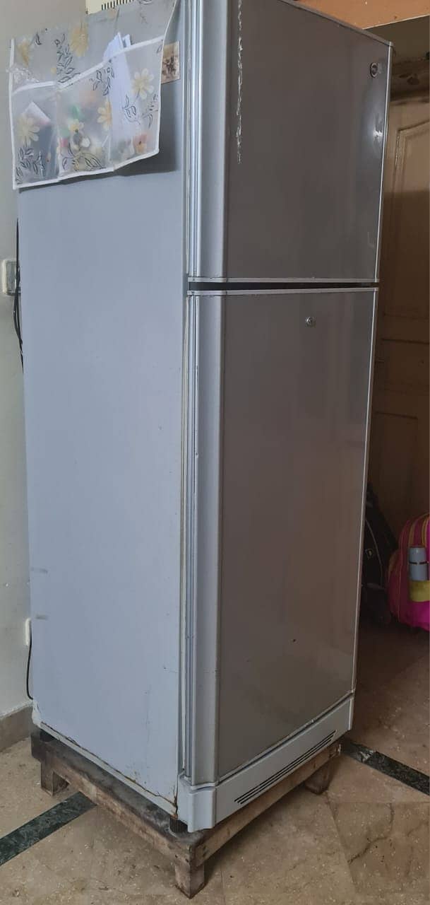 PEL Refrigerator / Fridge with Stabilizer for Sale 2