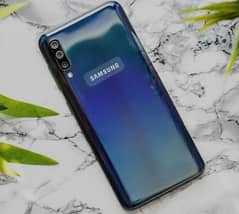 Samsung' galaxy A50 0