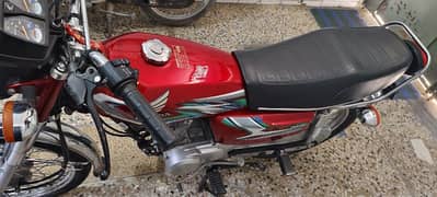 HONDA CG125 SPECIAL BIKE GOLDEN NM FANCY LIGHT WITH DOUBLE ACEESSOI