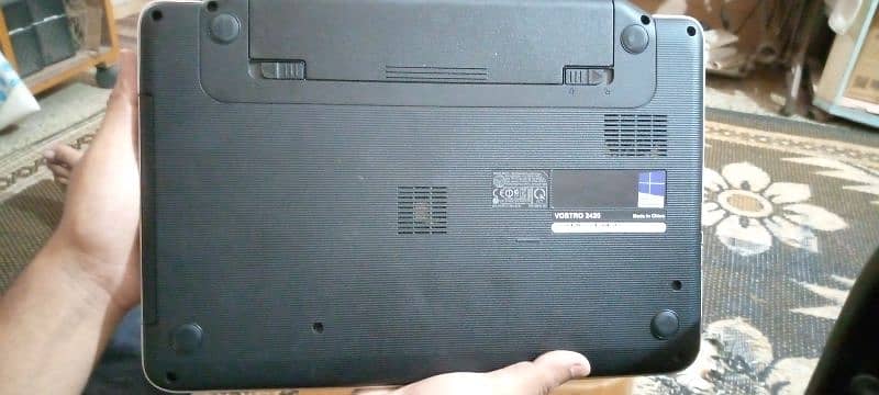 laptop in good condition 4