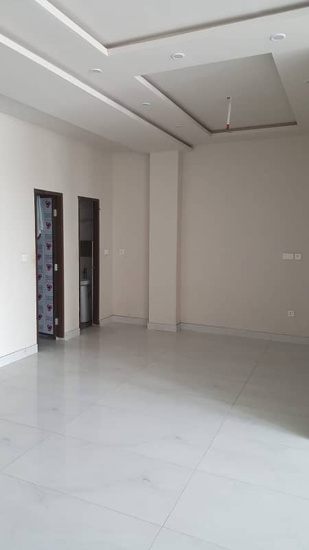 Commercial Offices and Studio Apartments For Rent 3