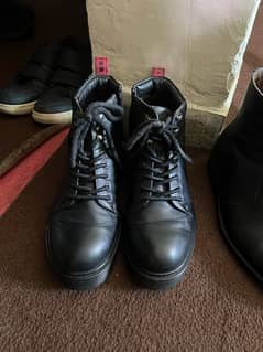 Original leather shoes for sale 0