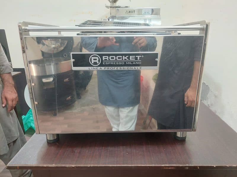 ROCKET BOXER 2 Gr. Head Commercial Coffee Machine 2