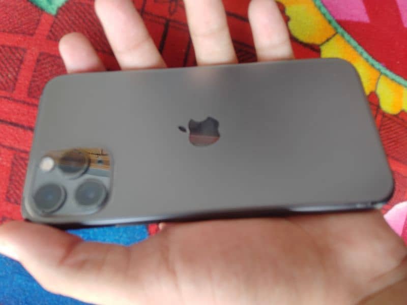 iphone 11 pro exchange possible with 13/12 pro 0