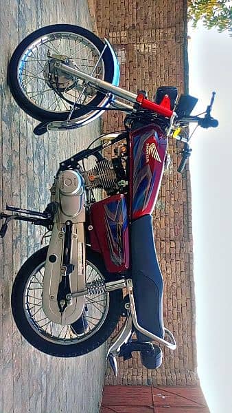 honda 125 2022 model 3