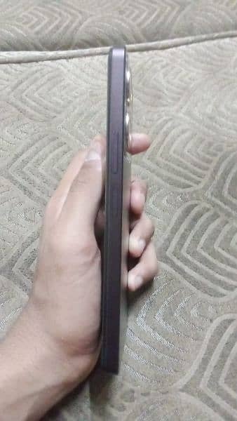 Vivo y27s Black color 3