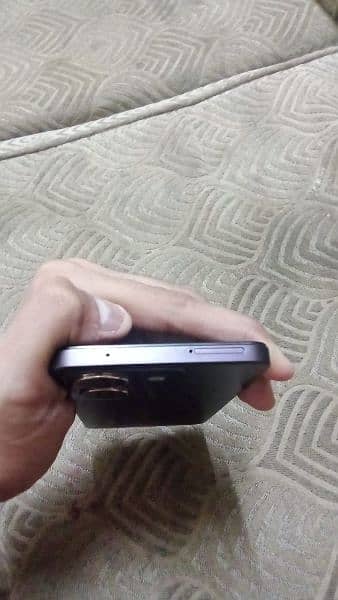 Vivo y27s Black color 4