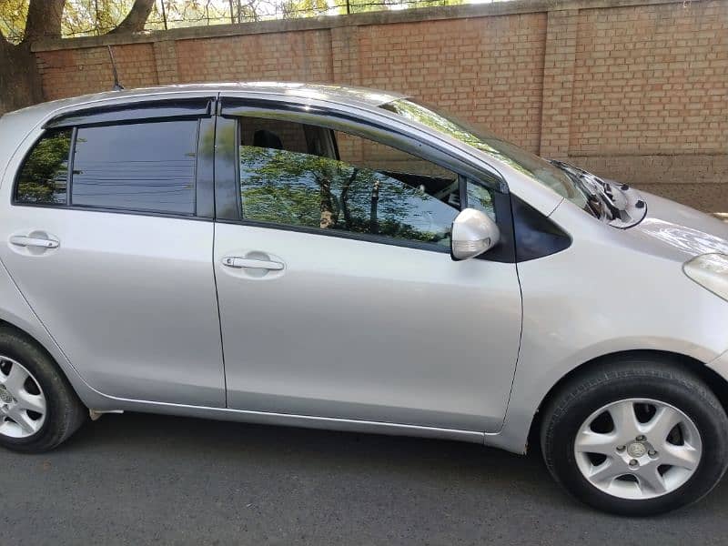 Toyota Vitz 10/13 totally genuine ALHAMDULILAH, 03069094540 2