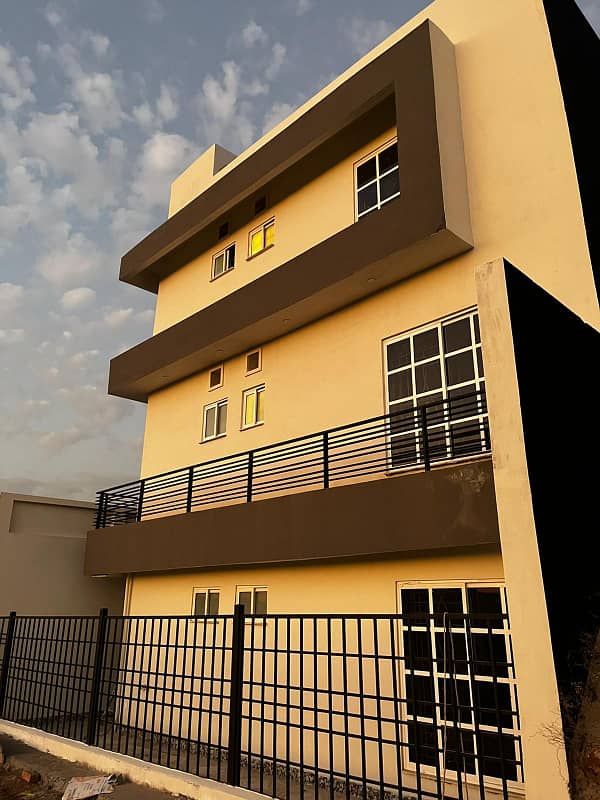 Brand New 10 Marla Tripel Unit House, 7 Bed Room With attached Bath, Drawing Dinning, 3 Kitchen, 3 T. V Lounge, Servant Quarter On Top With attached Bath 2