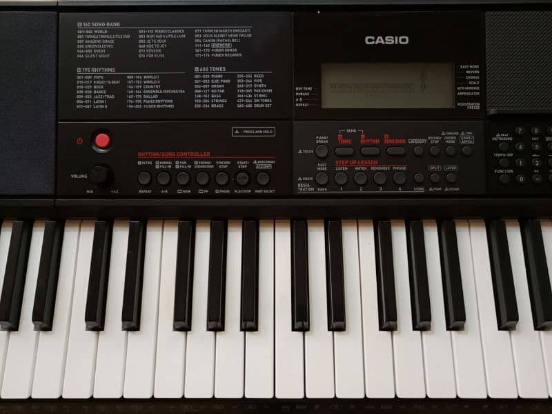 Casio ctx 700 1