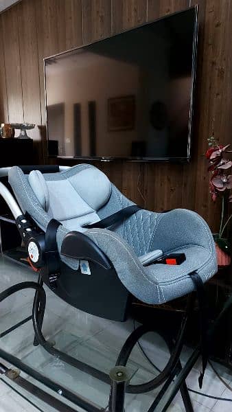 Imported | 3 in 1 Car Seat, Carry Cot and Rocker by Infanties 6