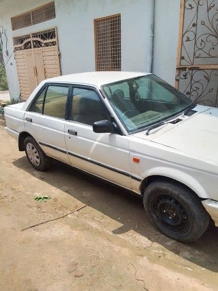 Nissan Sunny 1987 6