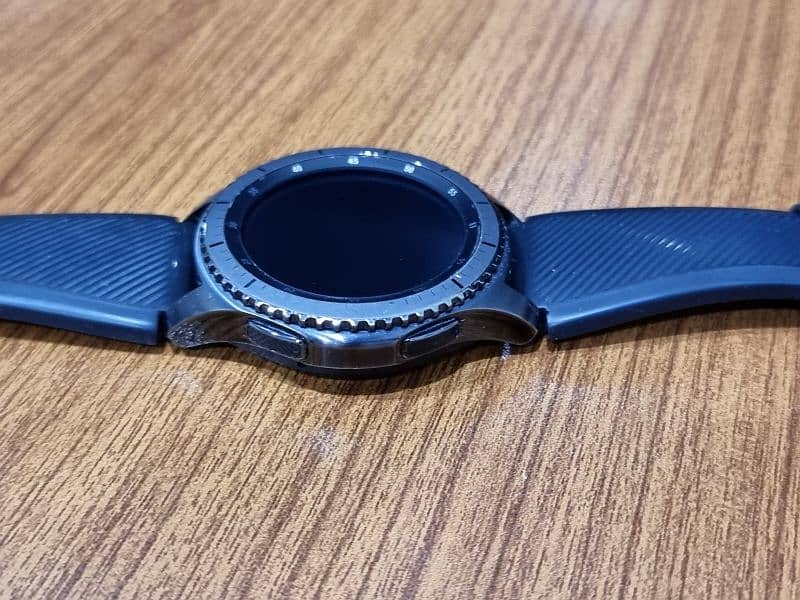 Samsung gear s3 frontier 6