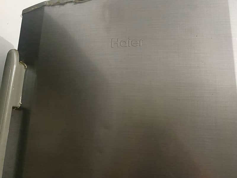 Haier Full Size Refrigerator 3