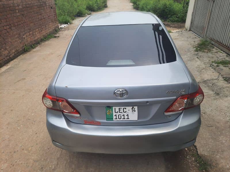 Toyota Corolla GLI 1.6 Automatic 2014 4