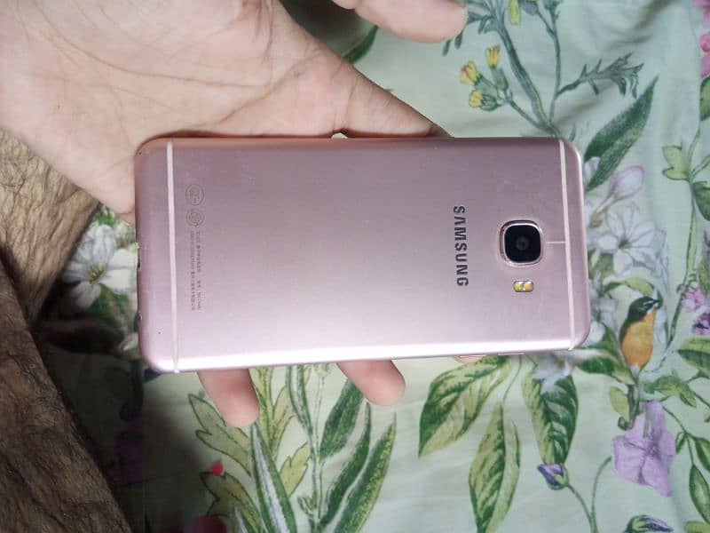 Samsung Galaxy C5 with box 3