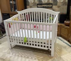 Victorian Design Junior Baby Crib