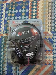 Headphones brand new un opened