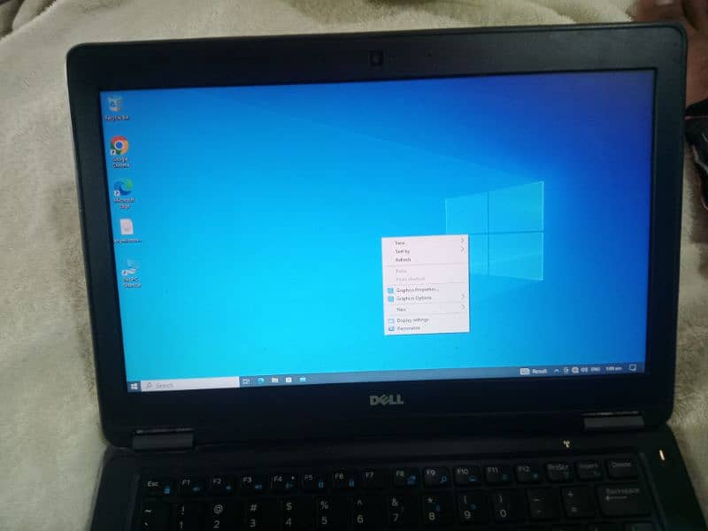 laptop in excellent condition 1