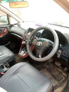 Toyota Harrier 2011