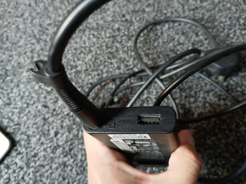 Hp laptop travel charger with usb port 0