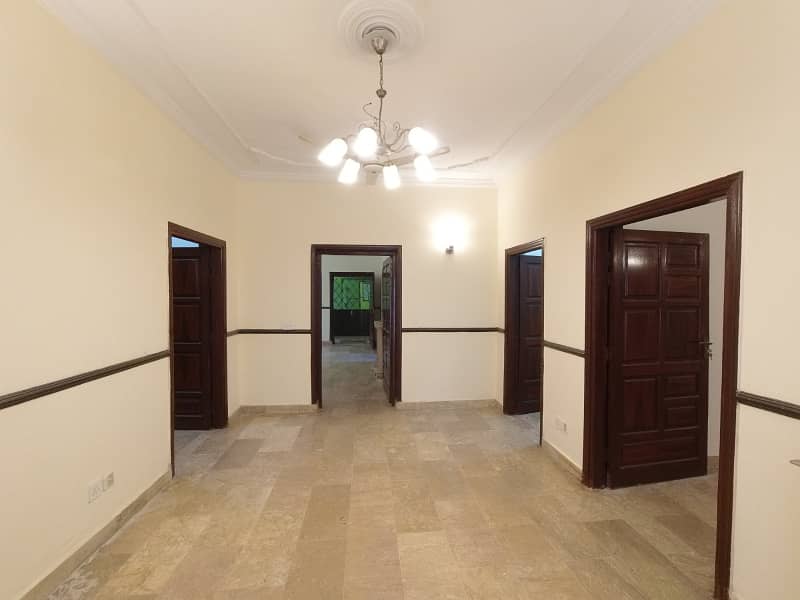 G-15: beautiful 3 bed family apartment available for Sale at G-15 Islamabad 3